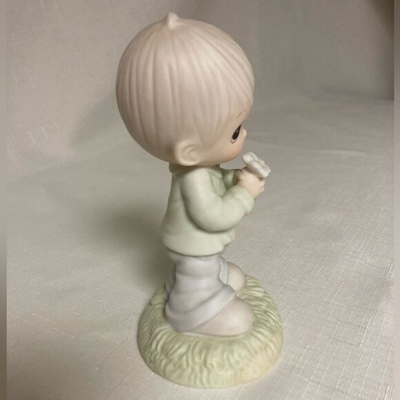 Vtg PRECIOUS MOMENTS Mommy I Love You 1987 Boy Flower Porcelain Figurine Collect - Picture 5 of 11